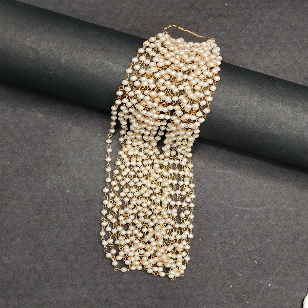 Pearl link golden chain