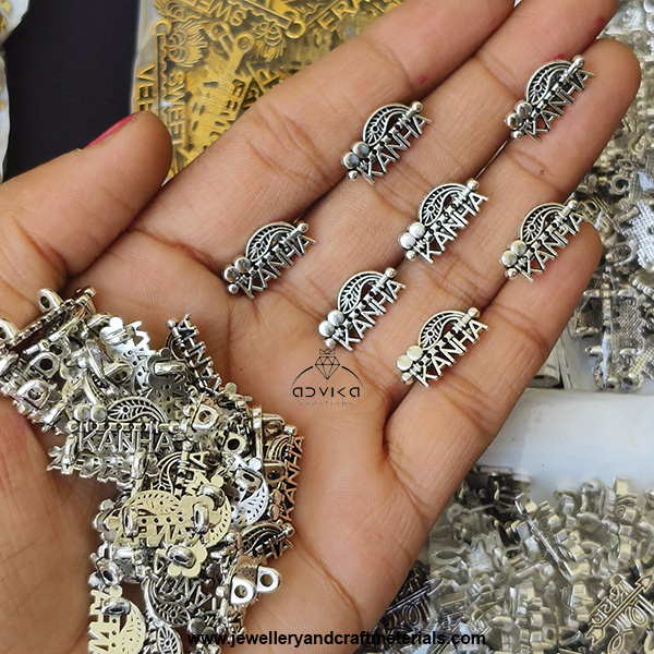 Oxidized Metal Kanha charm