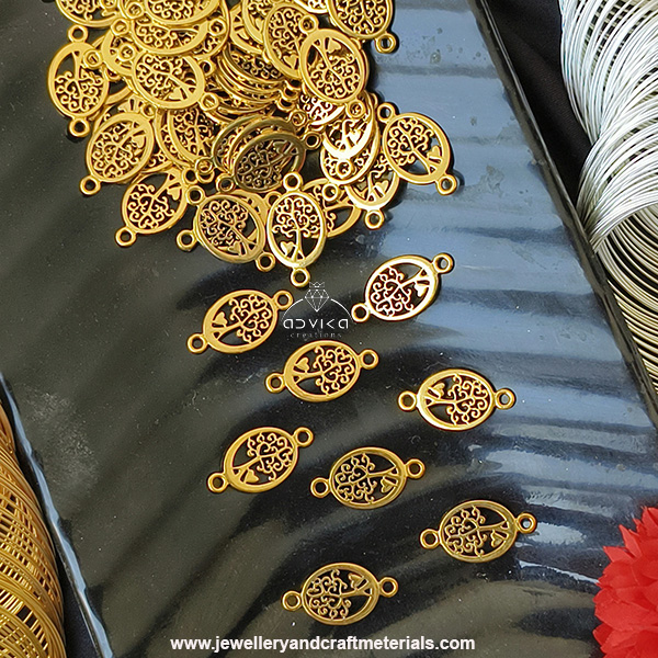 Oxidized Metal Tree Charm