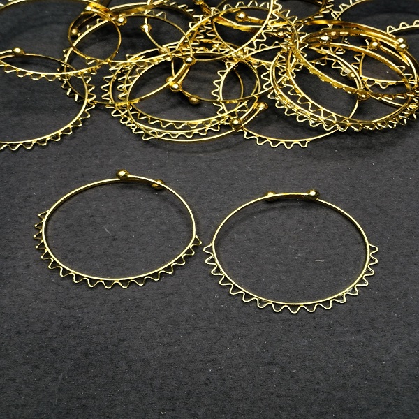 Metal Adjustable Bangle base with loop