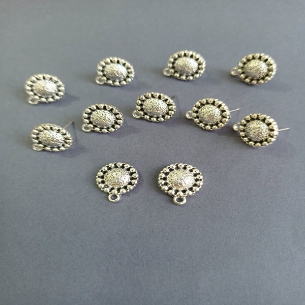 Metal Silver Studs