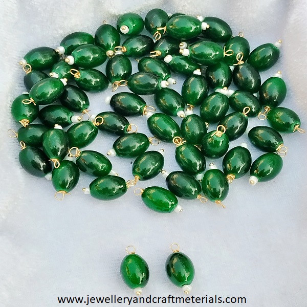 Oval Bead Hanging green 02
