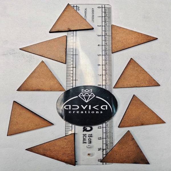 triangle Mdf cutting 3 cm
