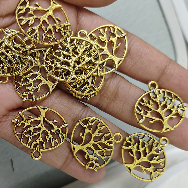 Decorative Tree Charm