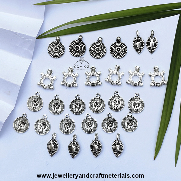 Designer Oxidized charm combo 03