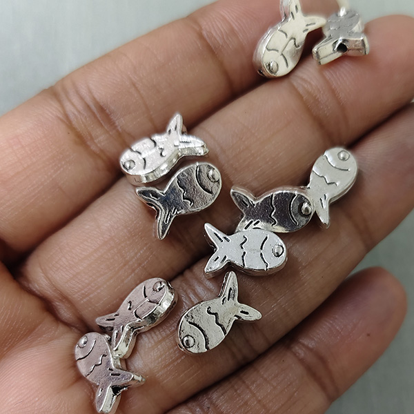 Oxidised Fish Bead 01