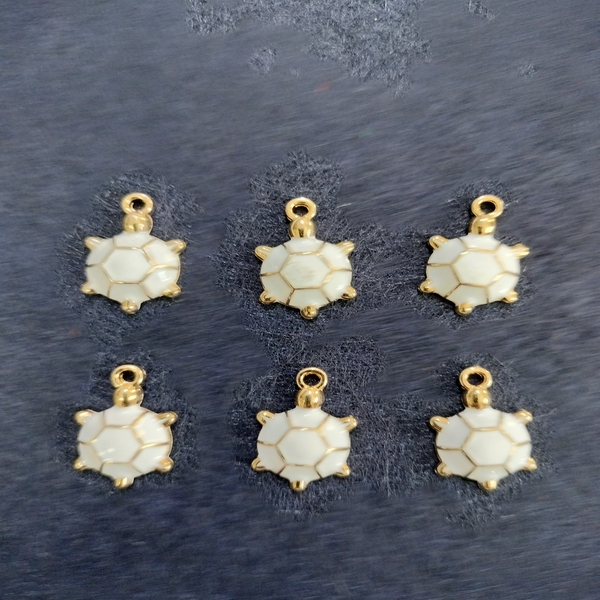 White turtle charm