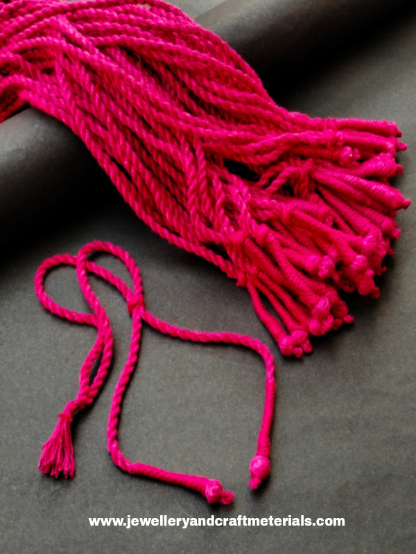 Cotton necklace dori dark pink