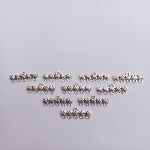 5 hole golden connector