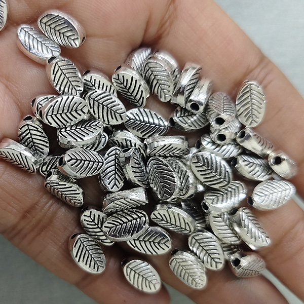 Oxidised Leaf Metal Bead 01