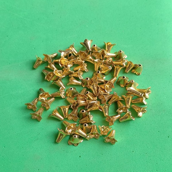 Hanging Pearl Beads acrylic bead cap