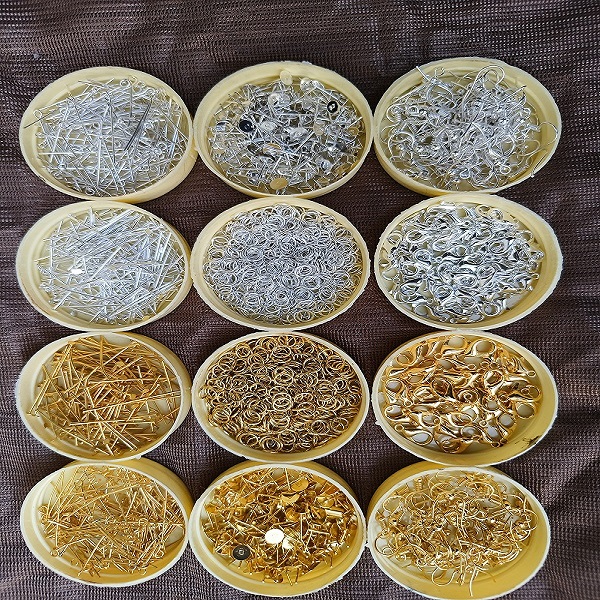 Jewellery making kit 