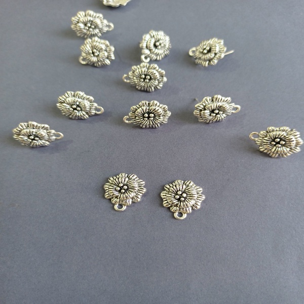 Rose Antique Silver Studd