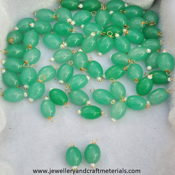 Oval Bead Hanging light green