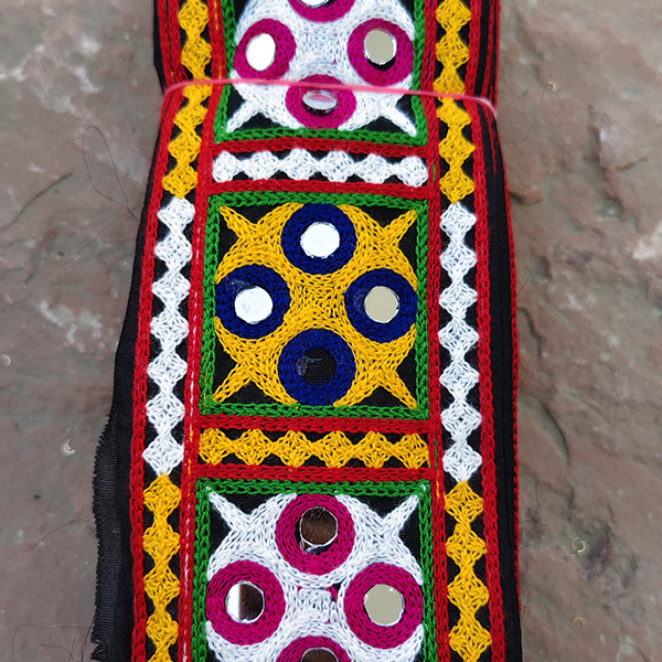 Multicolor Embroidered Lace 01