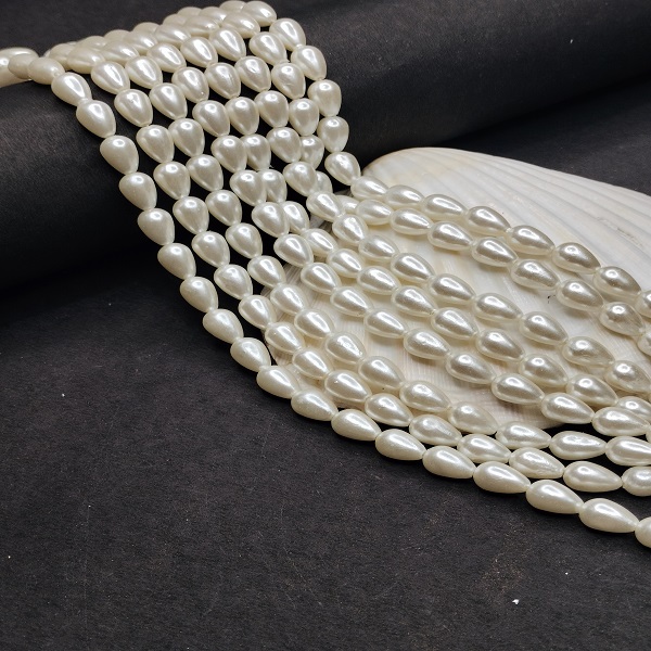 Glass Drop Shape Beads