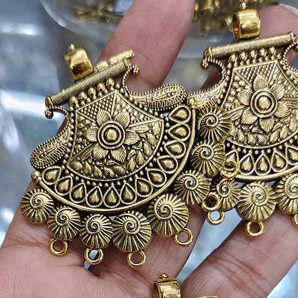 Jhumar Pendant Charm