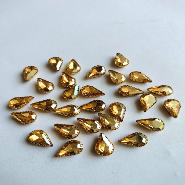 GOLDEN  DROP CLIPSTONE 15 MM
