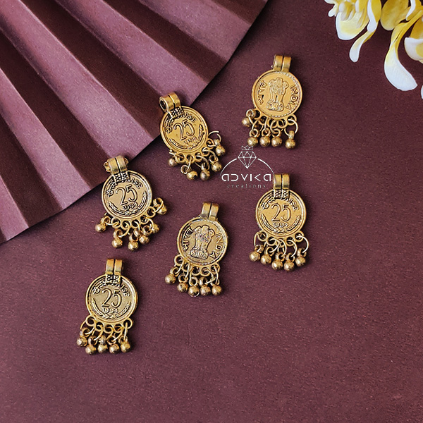 25 paisa golden charms