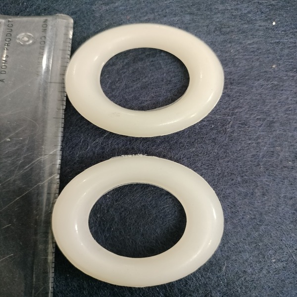 XL Size Plastic donuts base ring 3.5  cm