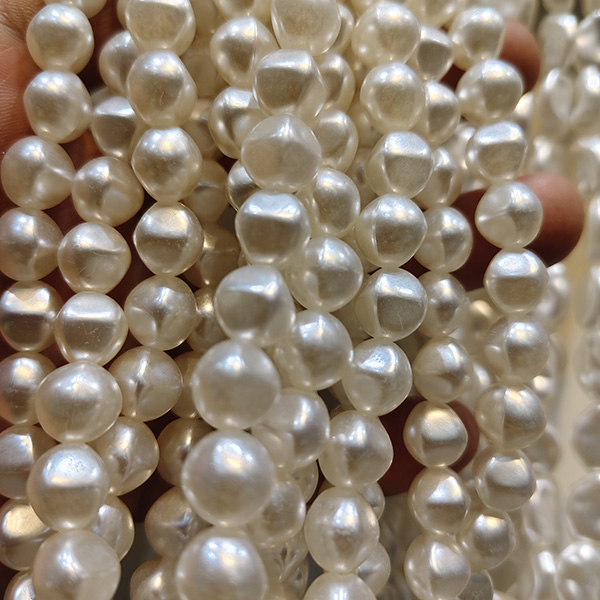 Mother of Pearl Bead 03