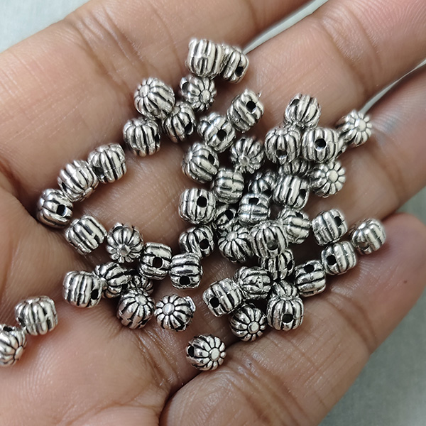 Oxidised Floral Beads 01