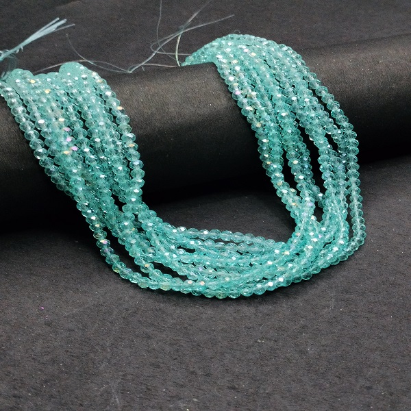 Crystal beads size 4 mm 07