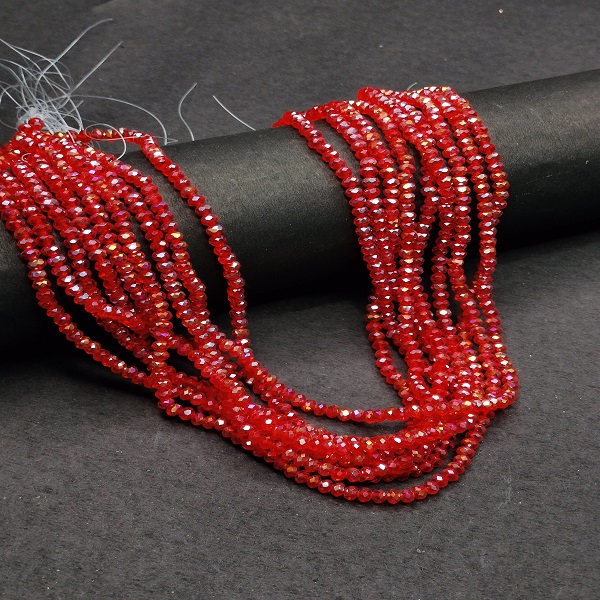 Crystal beads size 4 mm 04