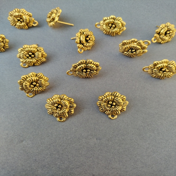 Rose Antique Silver Studd