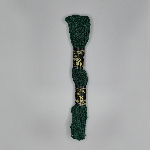 Embroidery thread DIY dark green