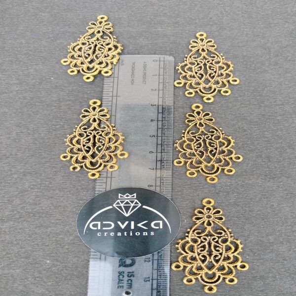 oxidised golden pendant 