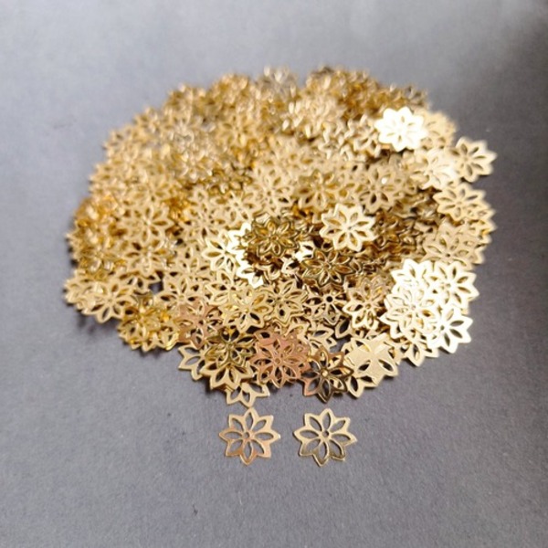 Star Shaped Cut Work Metallic Golden Sequin