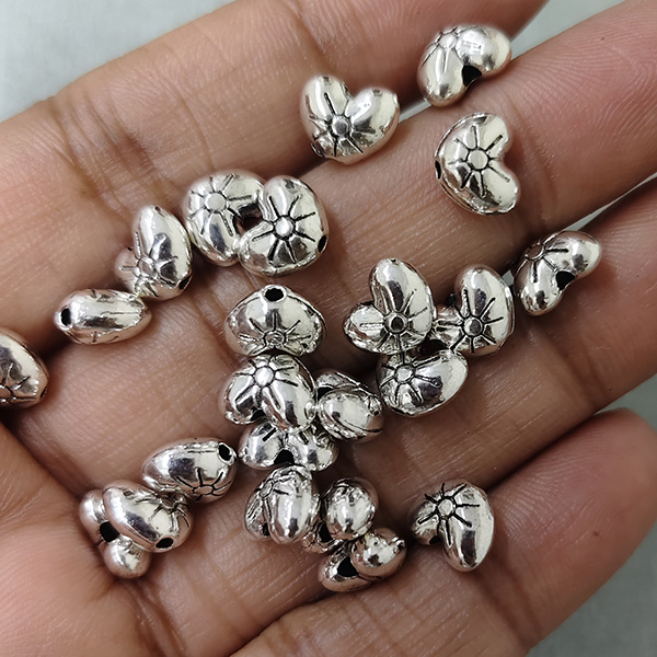 Oxidised Heart with design Beads